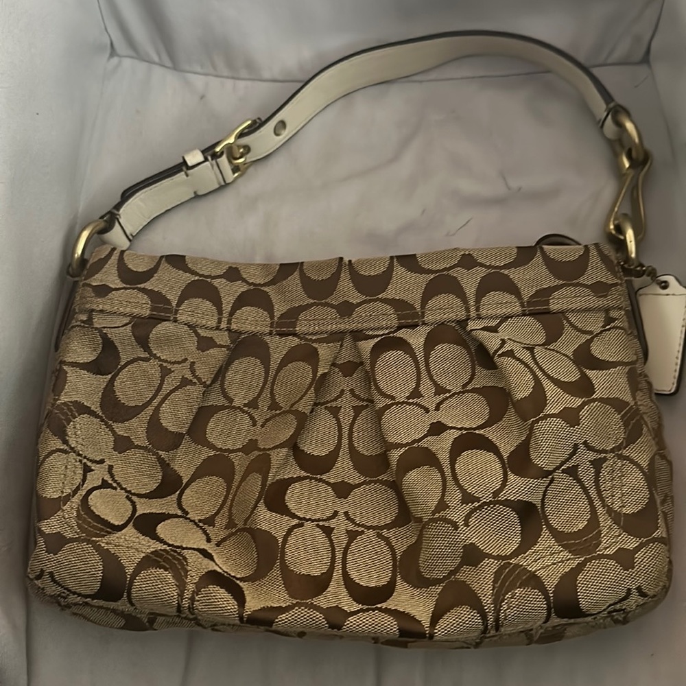 Coach shoulder purse